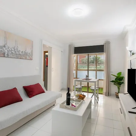El Tute Apartment *